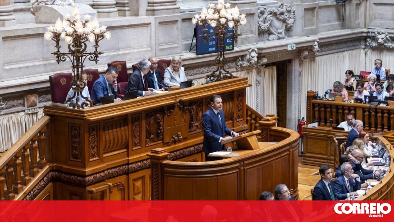 PCP and BE accuse the Government of wanting a single social benefit 'behind Parliament's back'