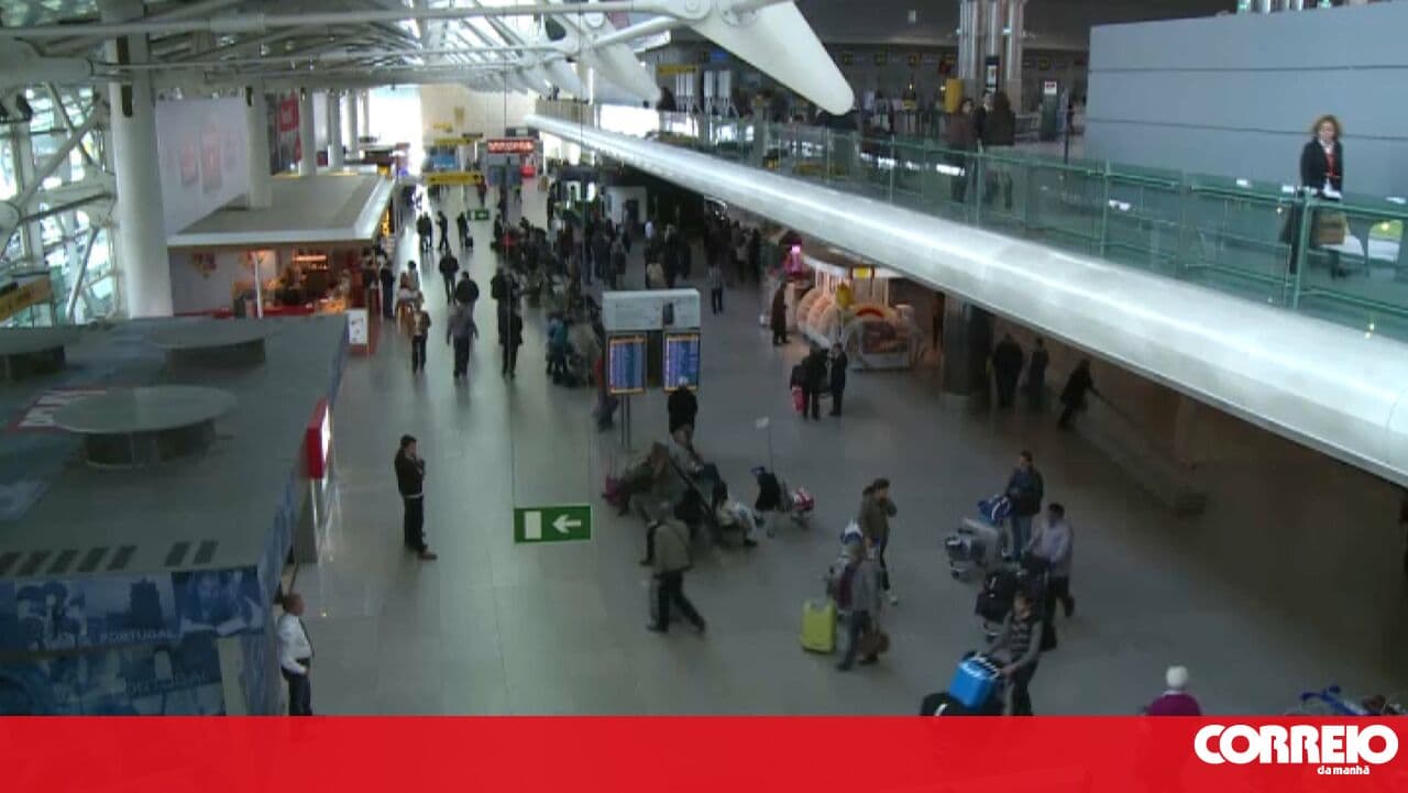 Detentions at air borders rose by 34% and entry bans doubled in 2025