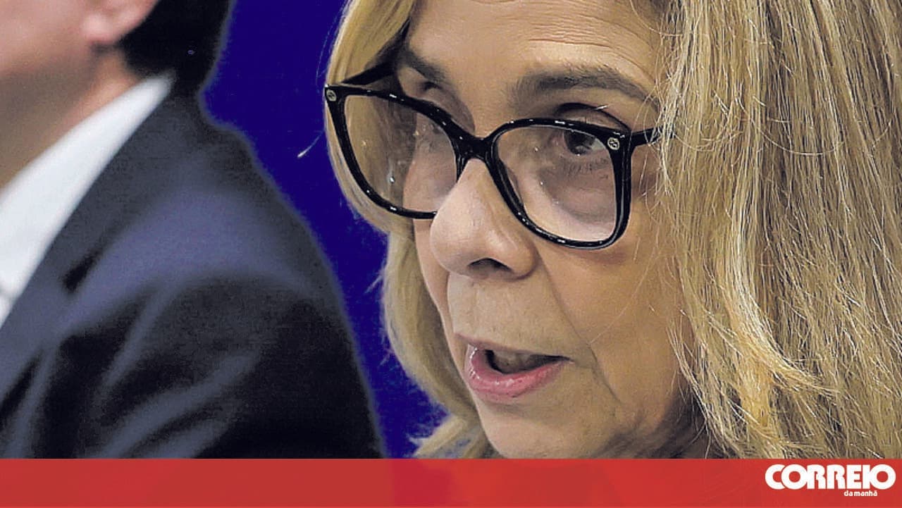 Minister says number of births outside hospitals is similar to the last decade