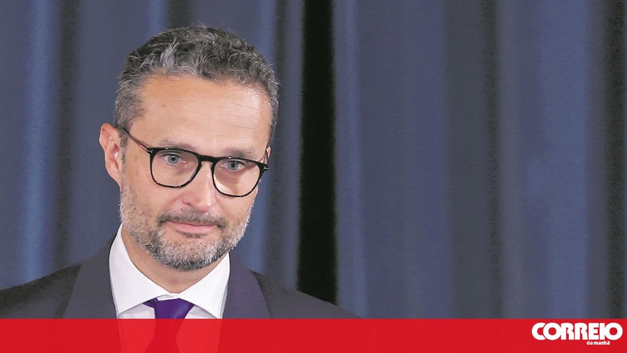 Minister benefits from income tax bonus