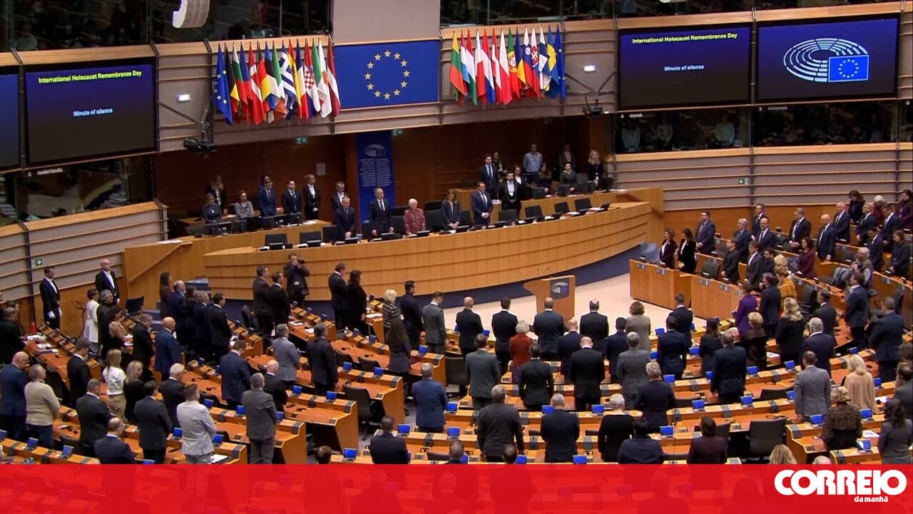 MEPs give 'green light' to legislative acts approving EU-US tariff agreement