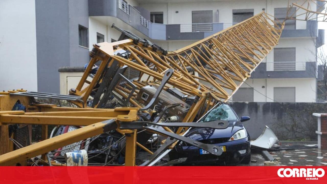 Insurer Ageas received more than 1,000 claims by Friday afternoon due to bad weather