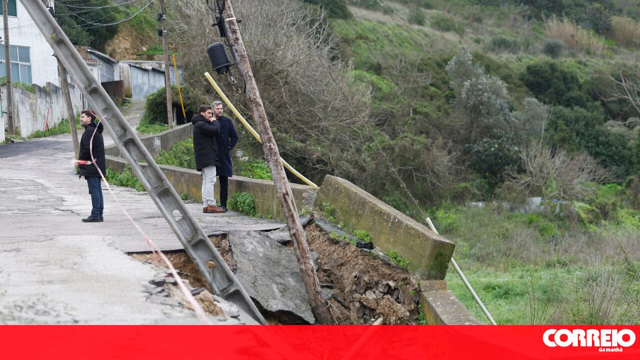 35 houses on Azinhaga dos Formozinhos, where landslides have been occurring, will have to be demolished