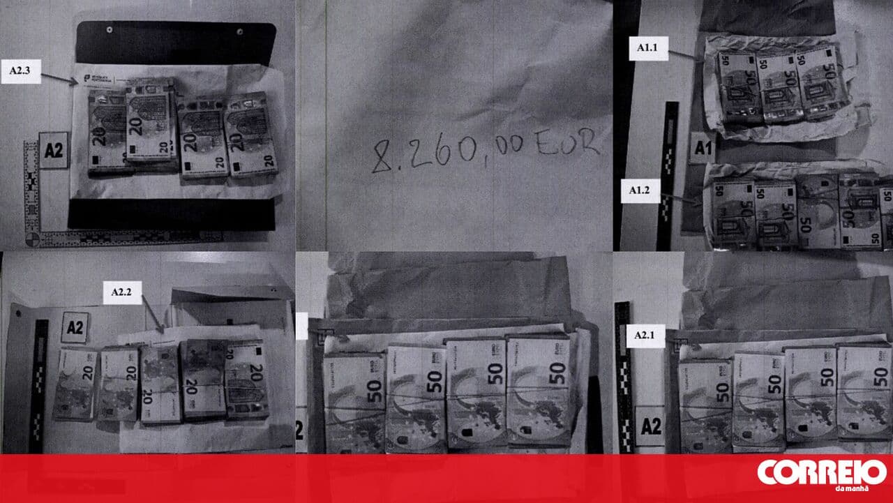 Banknotes seized from Vítor Escária's office had fingerprints of four PSP officers