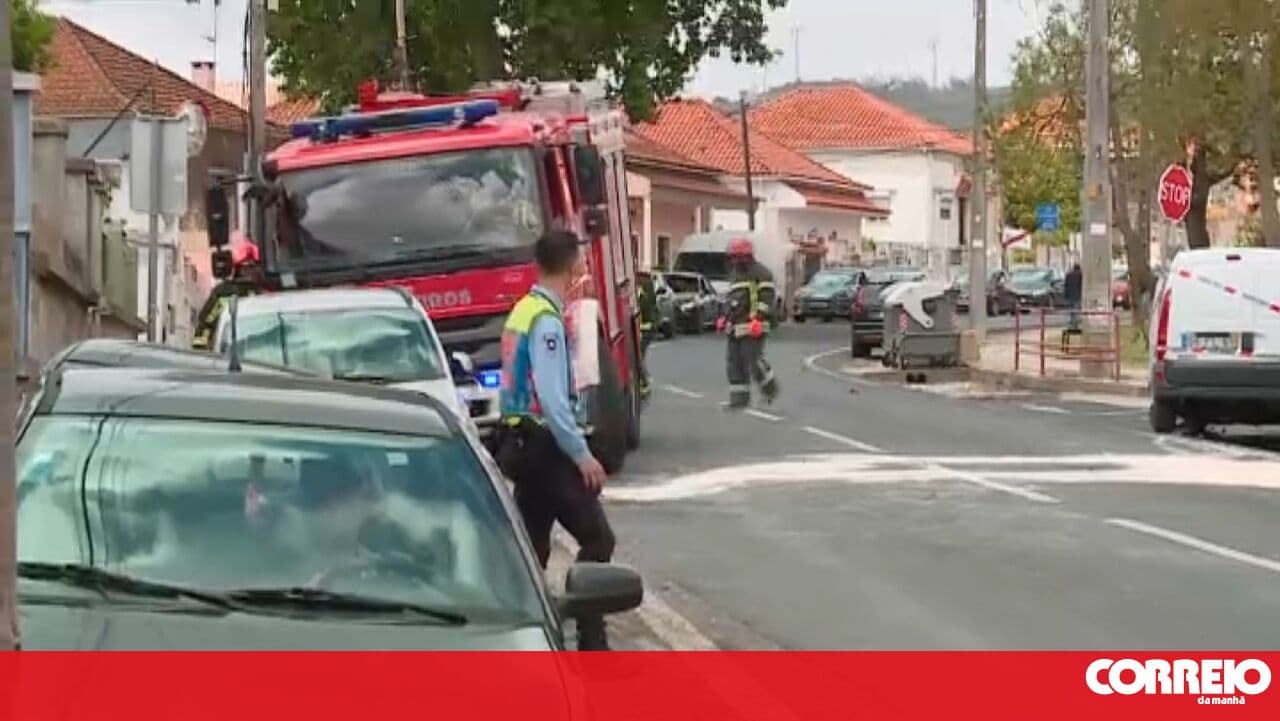 Three-car collision leaves one dead and two injured on the EN8 in Botica, Loures