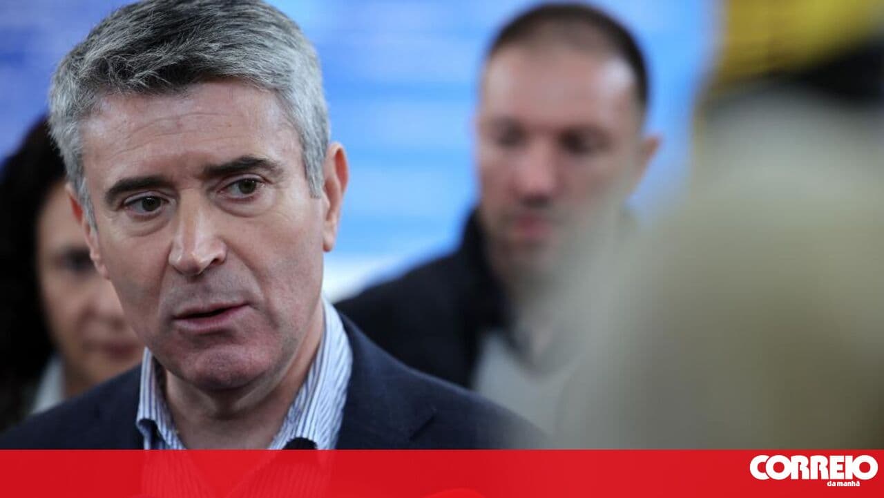 Carneiro accuses Government of being in a "masquerade ball" with Ventura