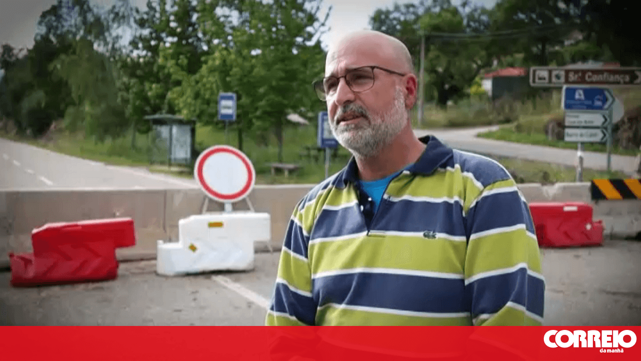 Residents of Pedrógão Pequeno worried about blocked roads. In case of fire, there is only one exit