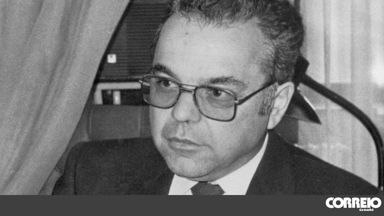 Former Social Democratic minister Carlos Brito has died