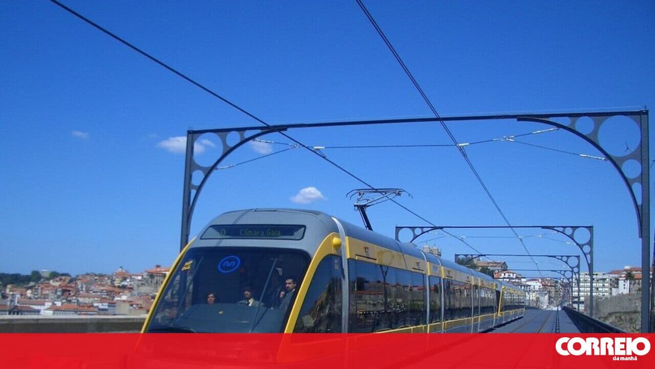 Porto Metro service suspended Saturday night and Sunday morning between Trindade and Senhora da Hora