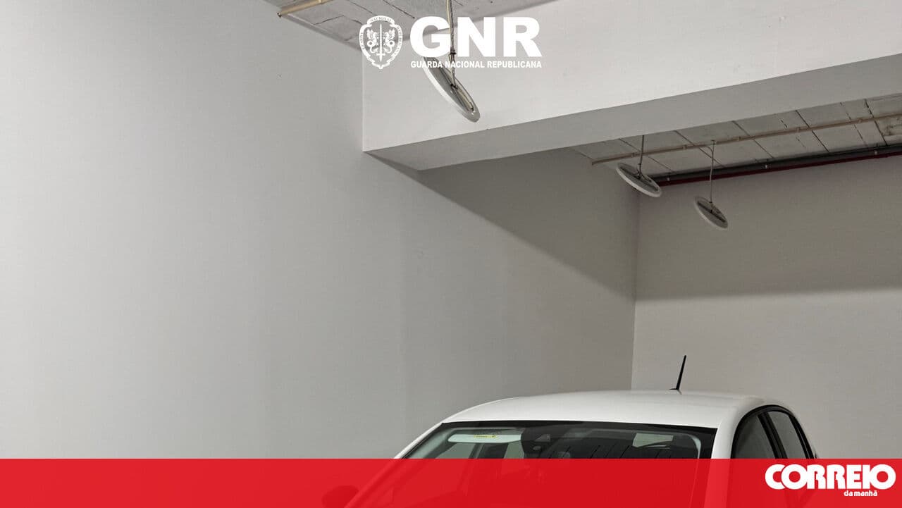 Man steals car from dealership in Vila Real and is caught in the act by the GNR