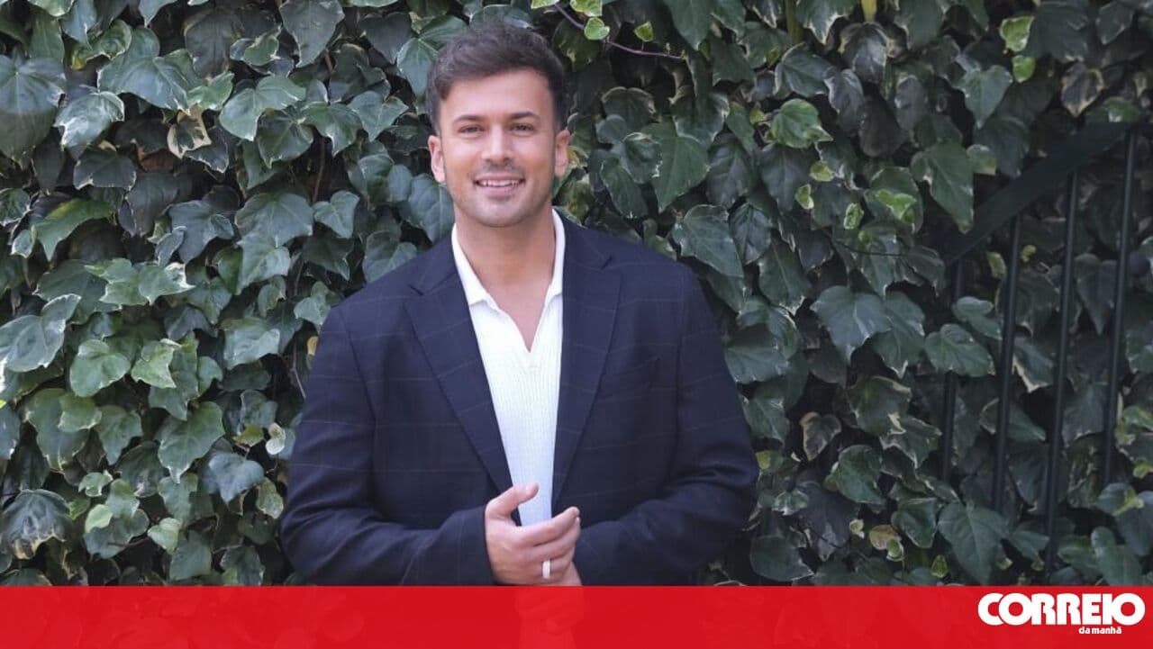 David Carreira in an interview: "My summer romances lasted a month and a half because I had to return to France afterwards"