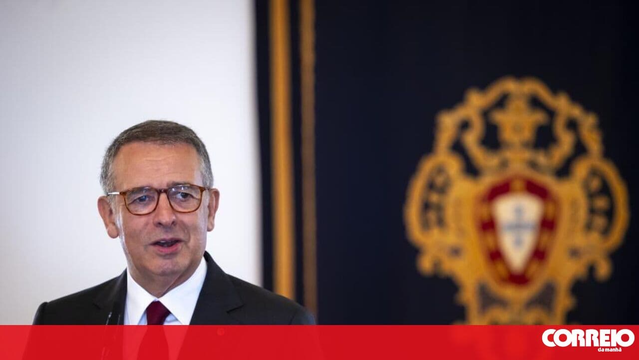 President of the Republic awards three decorations during commemorations in Madeira