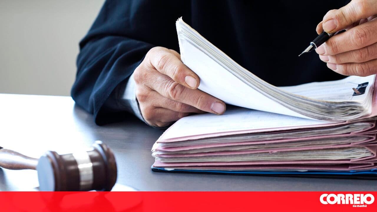 Municipal employee sentenced to prison for harassing intern in Sátão