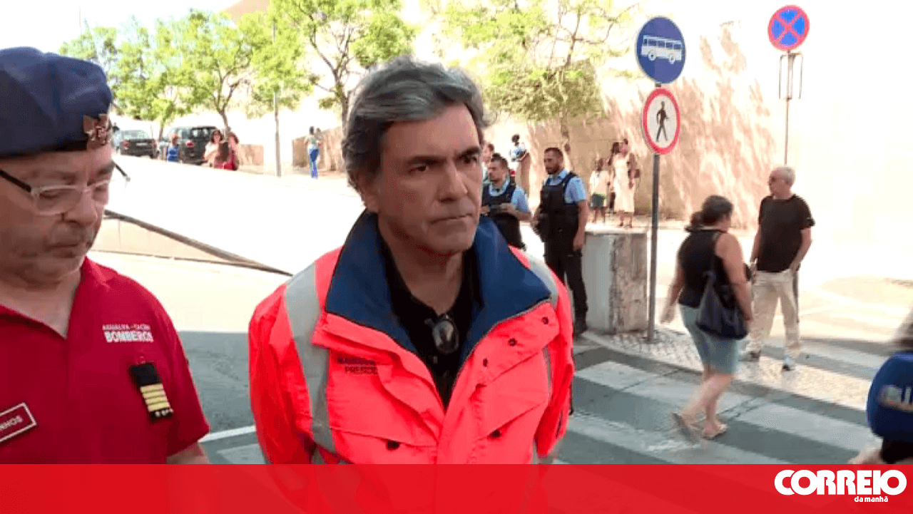 "They were hardworking people and that hurts a lot": Mayor of Sintra gets emotional when speaking about the accident in Agualva-Cacém