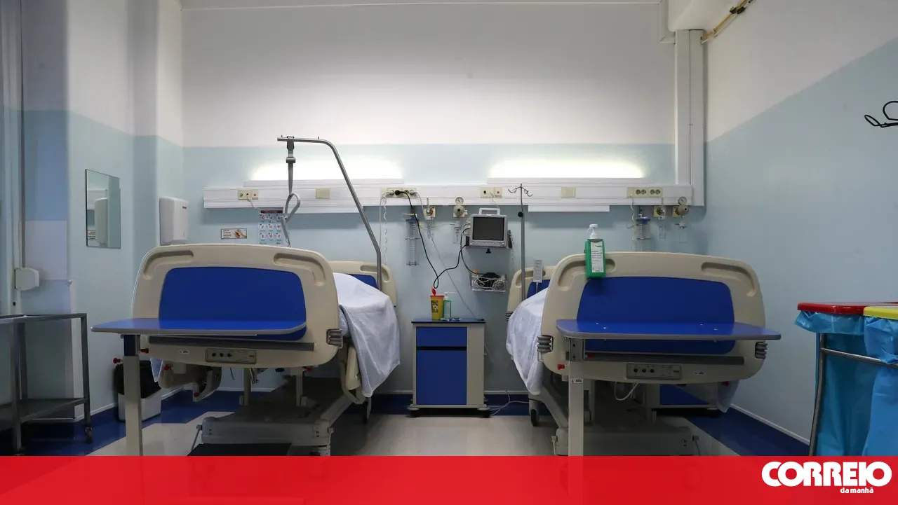Waiting times in emergency departments rise again and exceed 11 hours