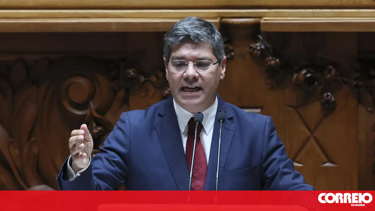 PS says Luís Neves' situation has "reached the limit of what is acceptable"