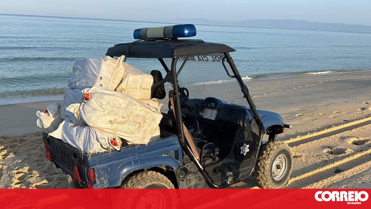 Maritime Police seize 2.1 tonnes of cocaine in the Troia area