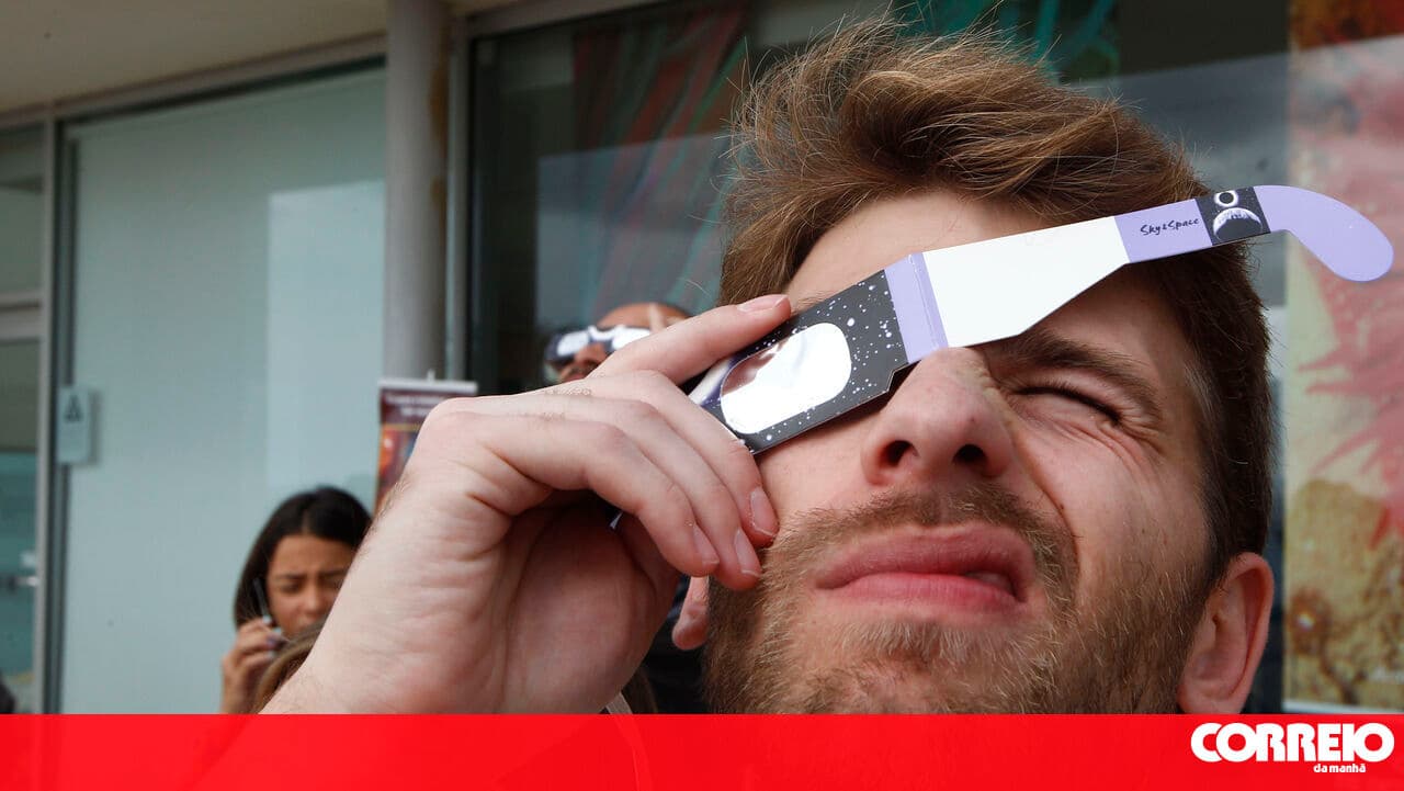 Medical Association calls for public warnings to prevent vision damage during solar eclipse