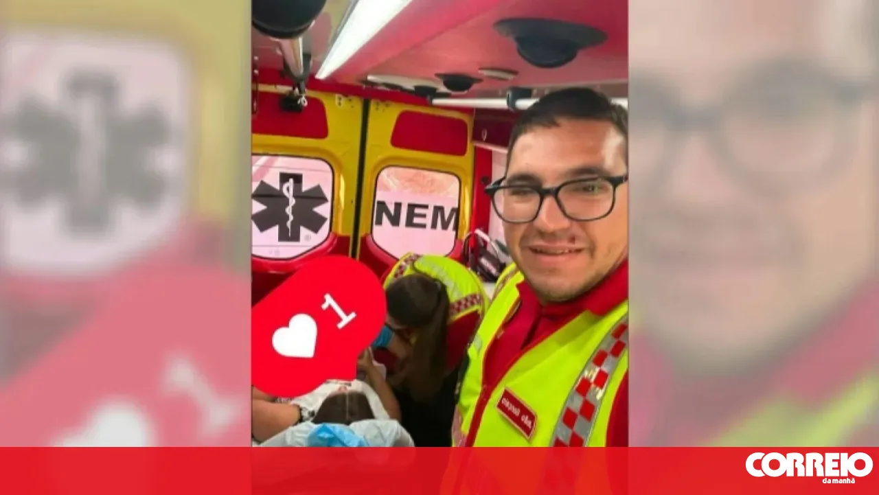 Baby born in ambulance on the A9 on the way to Beatriz Ângelo Hospital in Loures