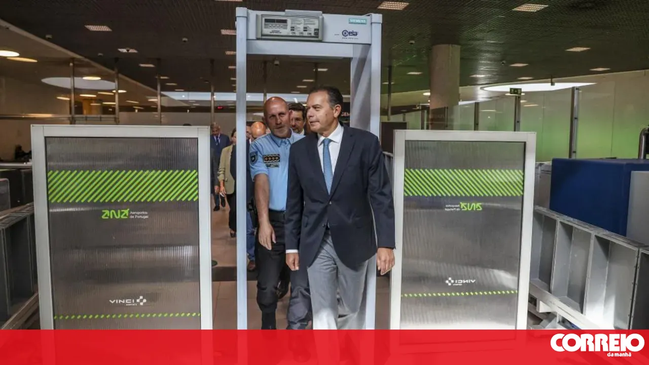 Montenegro announces 100% biometric data collection for foreign passengers starting in September
