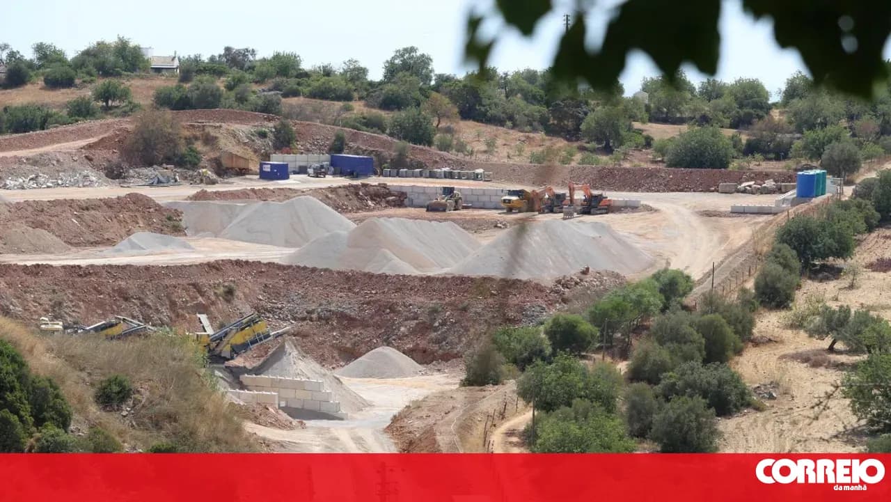 Court orders quarry closure following complaints of excessive noise and dust
