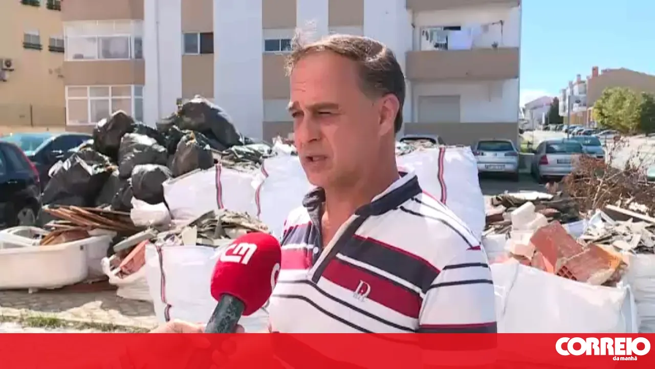 It is getting worse: resident complains about construction waste piled up in Marinha Grande