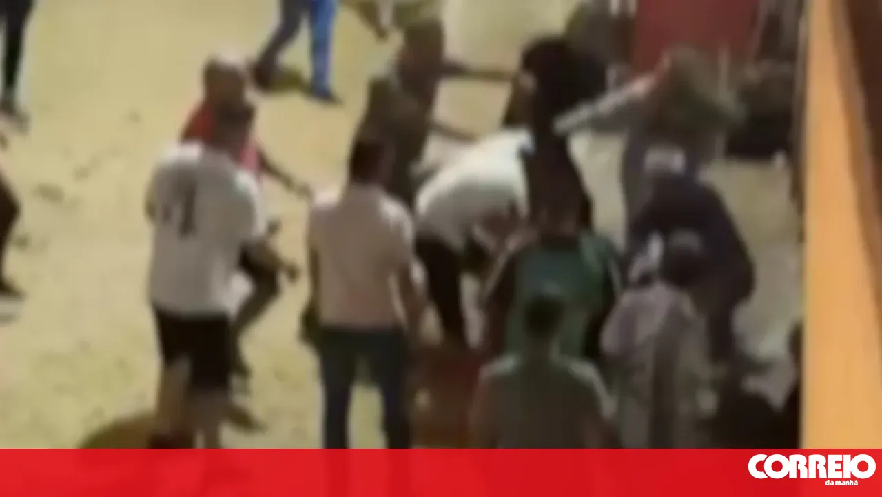 Six arrested and one injured in knife fight at the Moita festivities