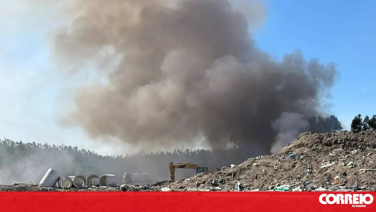 Fire breaks out at waste treatment centre in Leiria