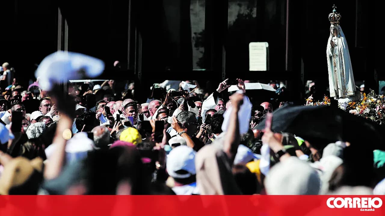 100,000 pilgrims in Fátima