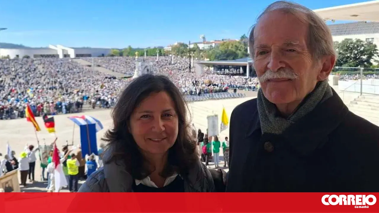 Back to public life, D. Duarte upholds tradition alongside his wife