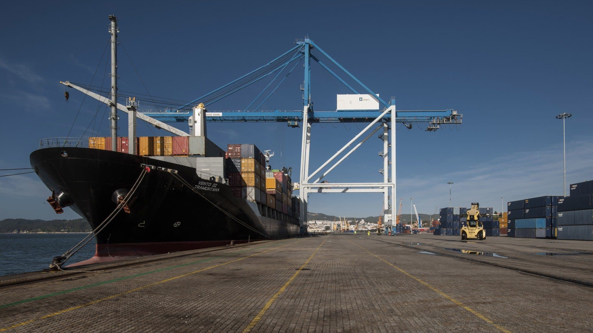 Ports of Lisbon and Setúbal invest €752,000 in data centre and AI