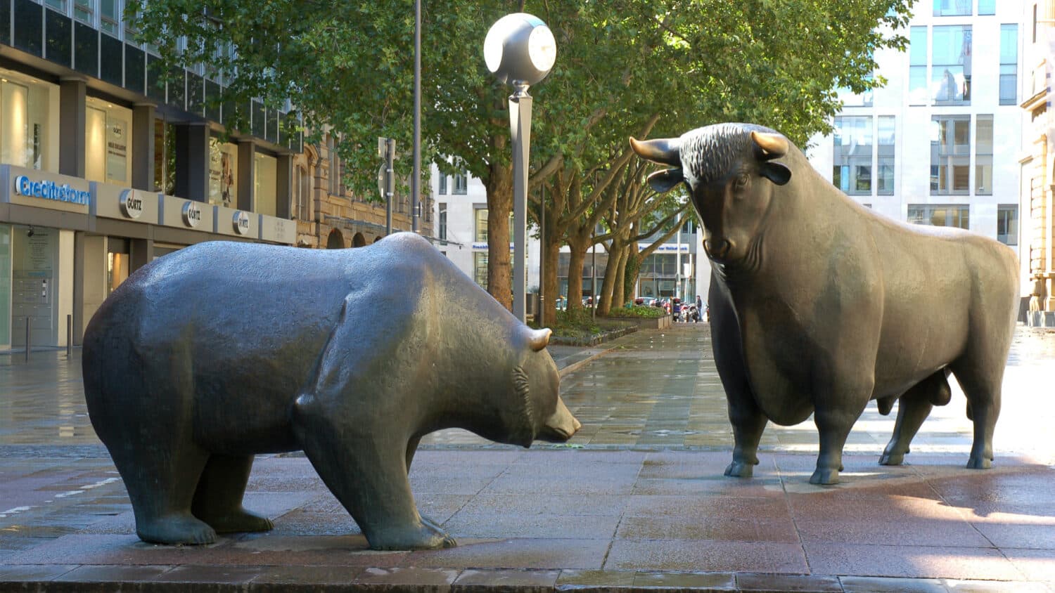 AI, earnings and rotation. The stock vaccines against debt contagion