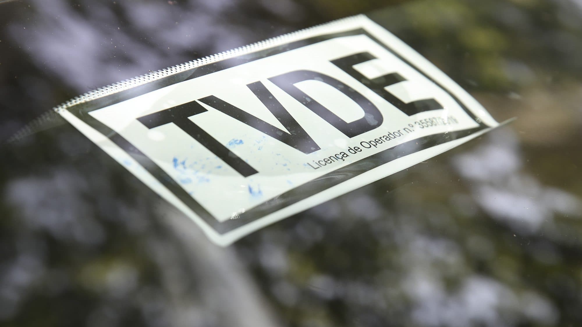 TVDE drivers speaking Portuguese? PSD, CDS and Chega united