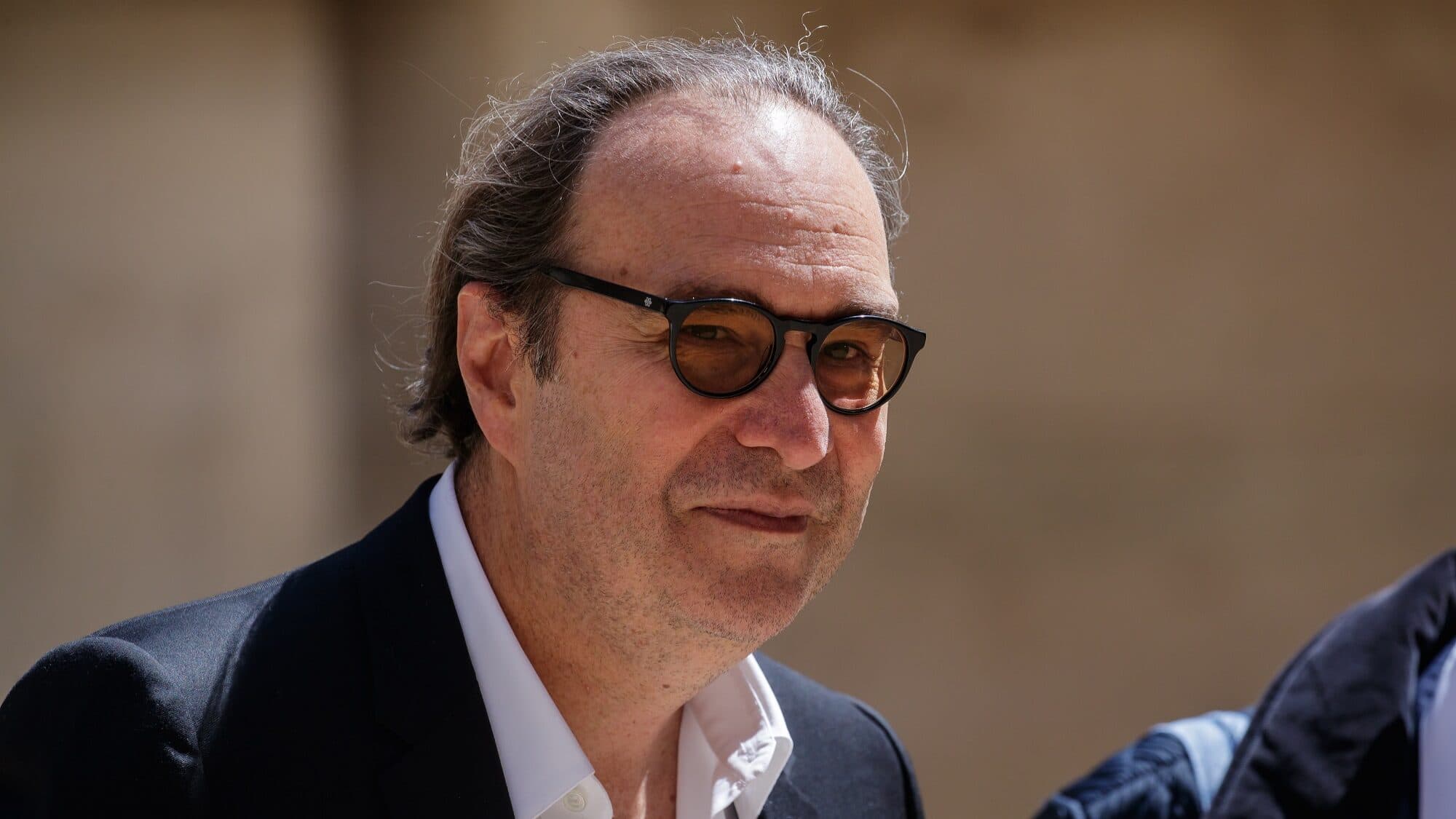 French billionaire buys 16% of Vodafone and becomes the largest shareholder