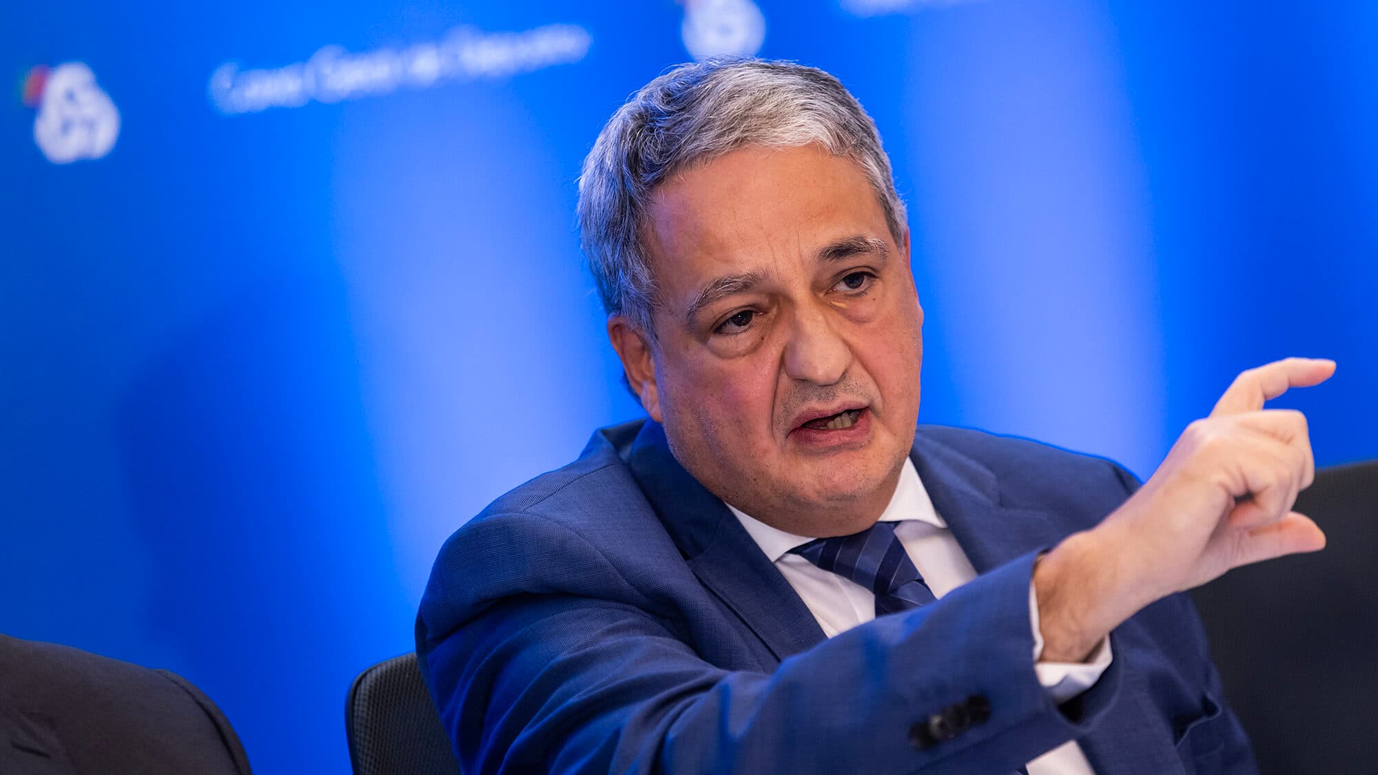 Caixa reports record profit of €1.9 billion in 2025