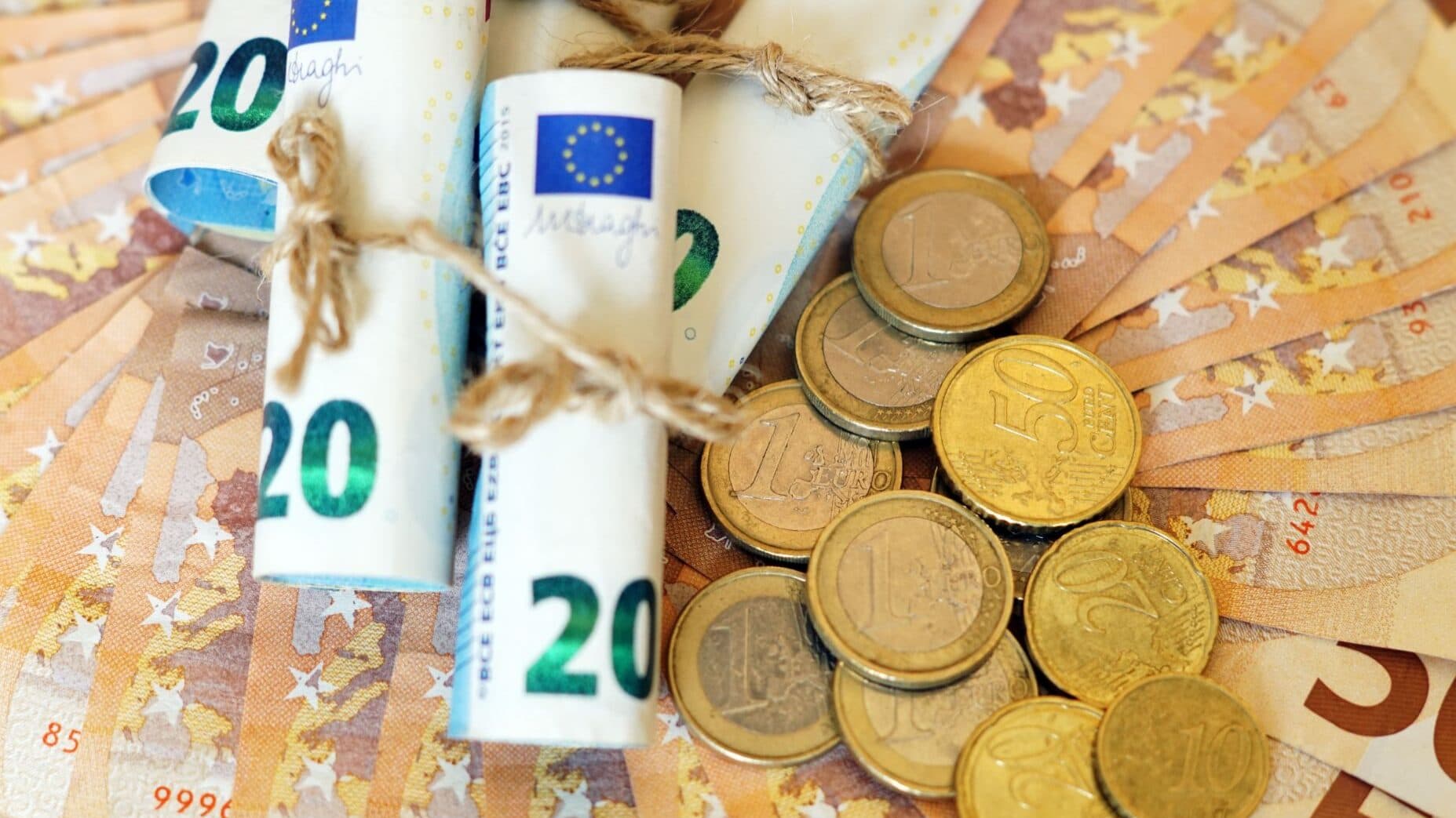 Banco de Portugal warns of “gradual compression” of wages