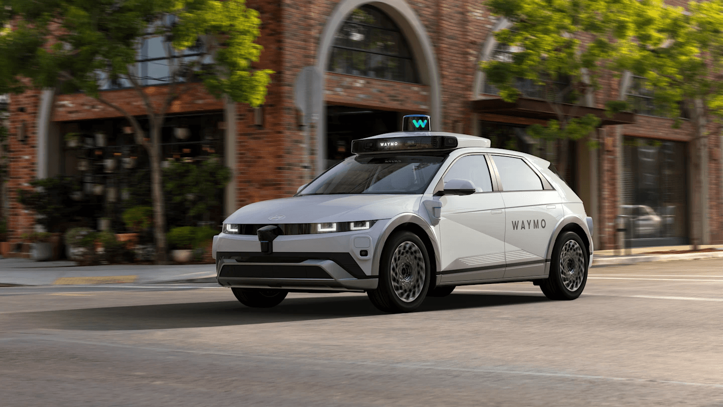 Companies must pay 45,000 euros for a licence to test autonomous cars