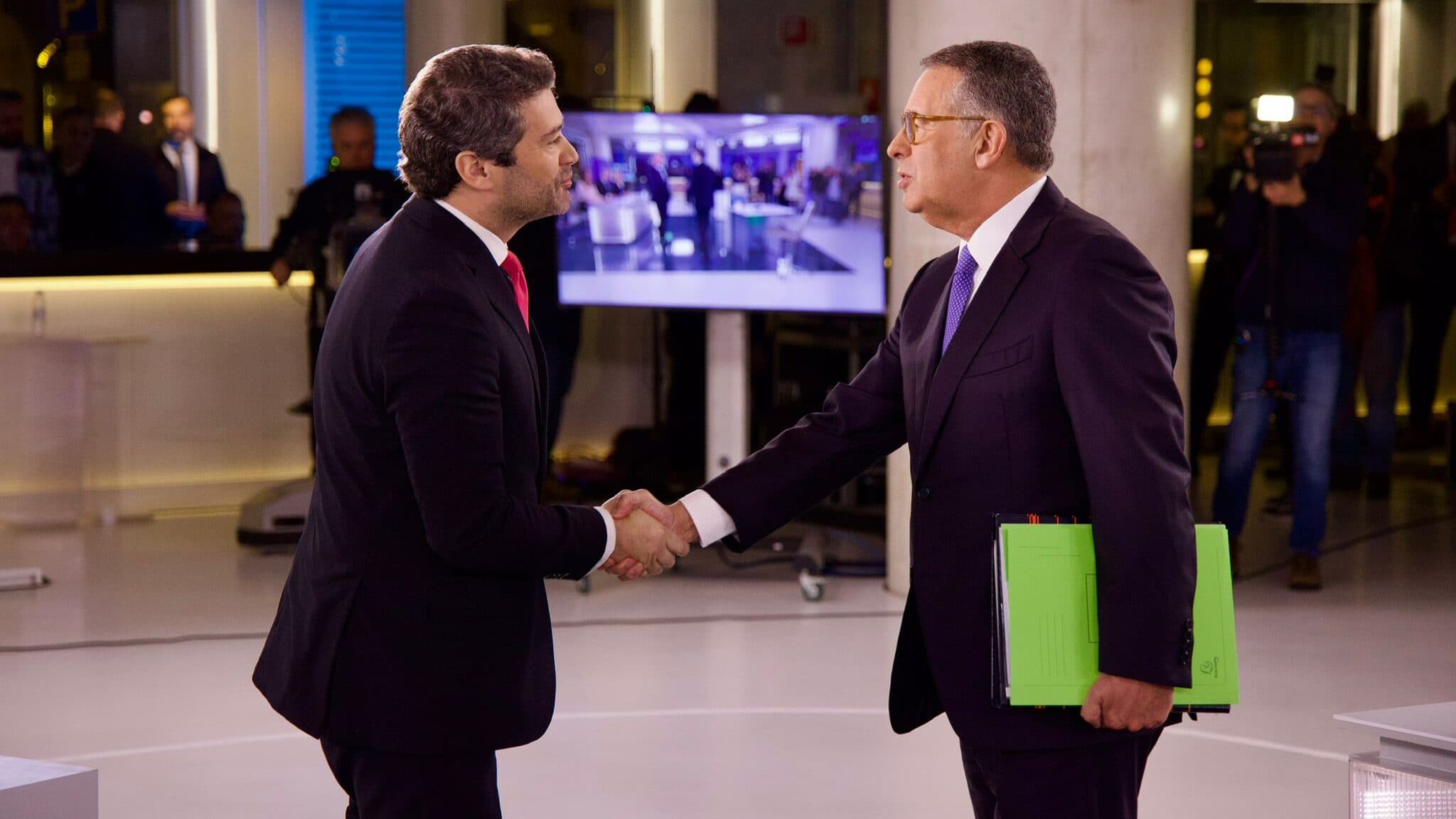 Seguro wants to be 'president of all', Ventura the 'voice of those who have no voice'