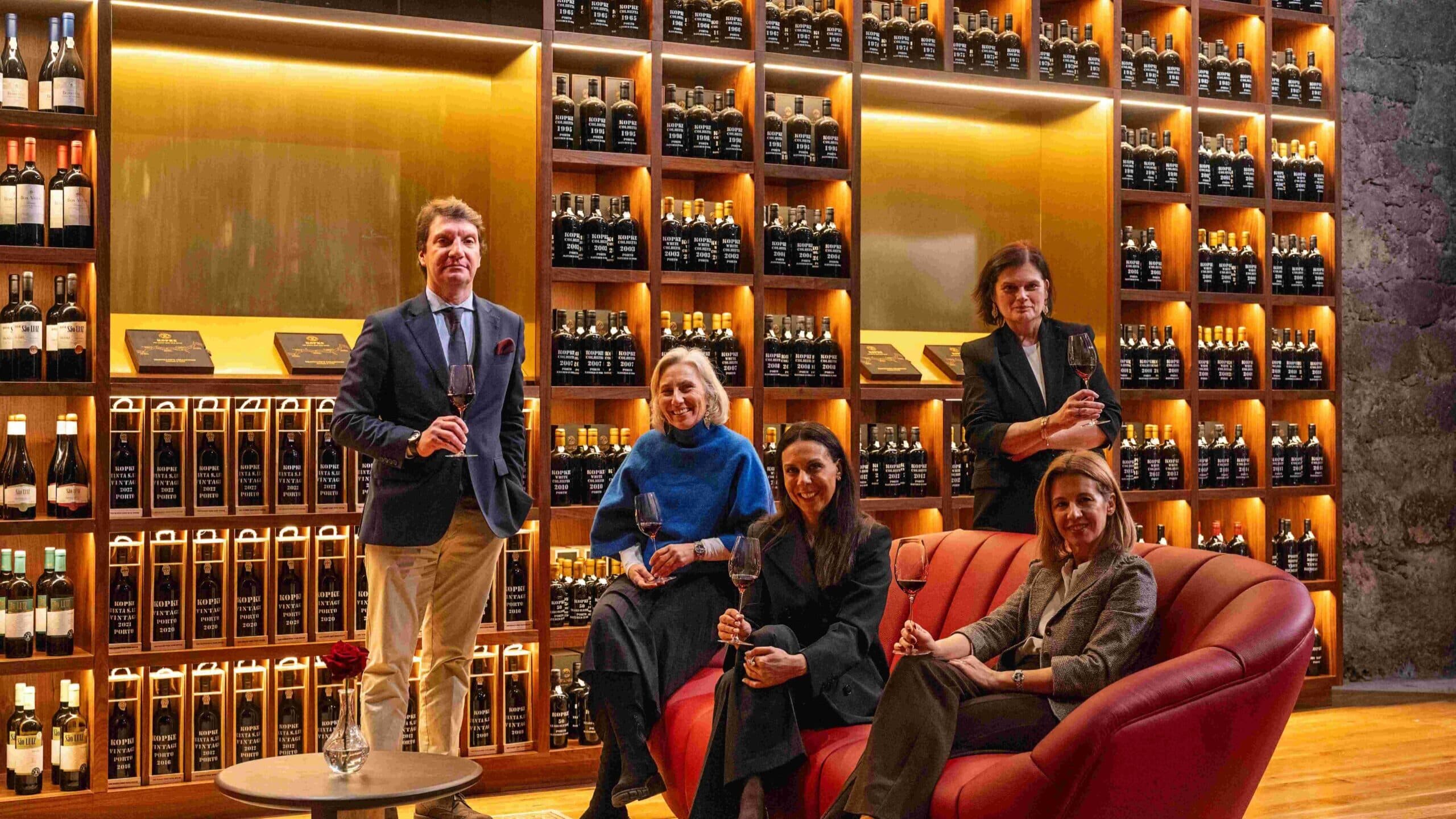 From private yacht trips to wine tastings, the luxury itinerary from Porto to the Douro