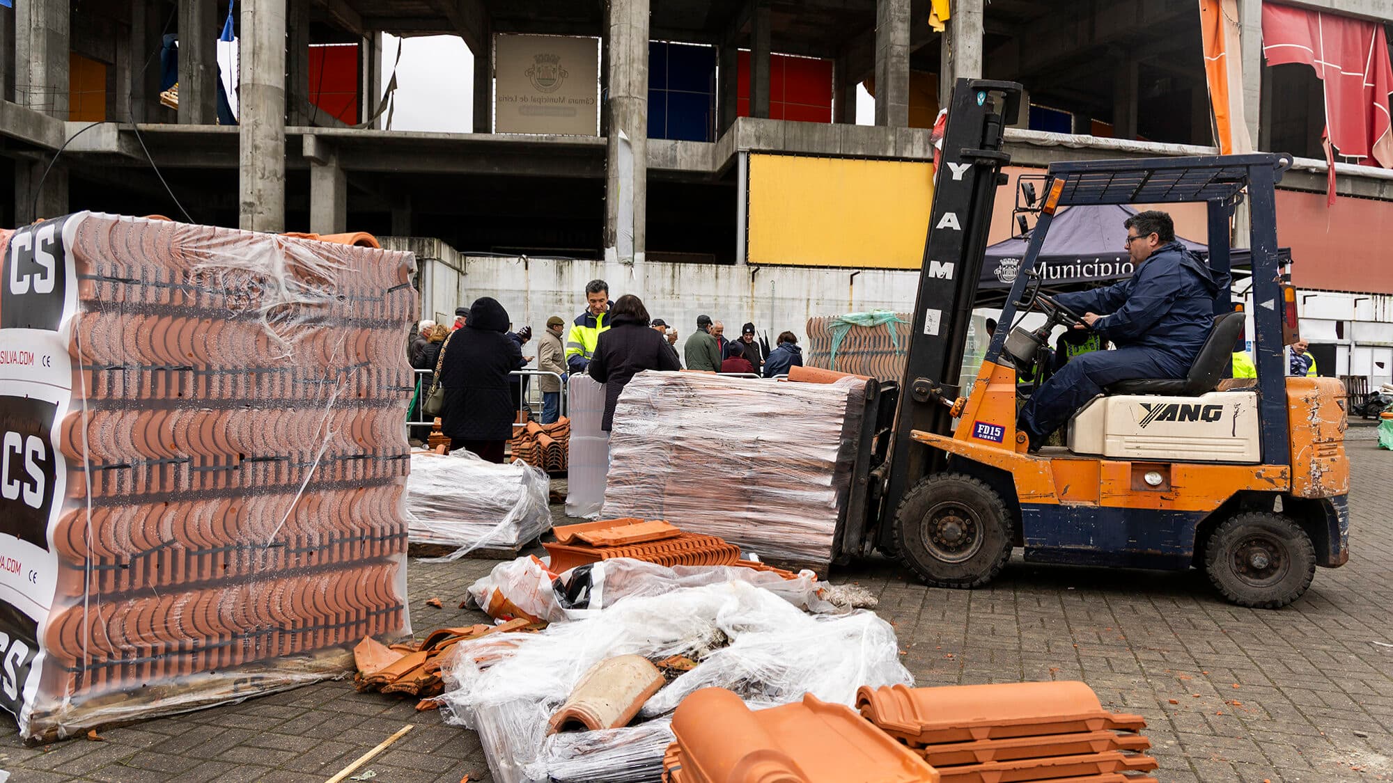 Companies affected by the storm can impose new roles on workers, but beware of insurance