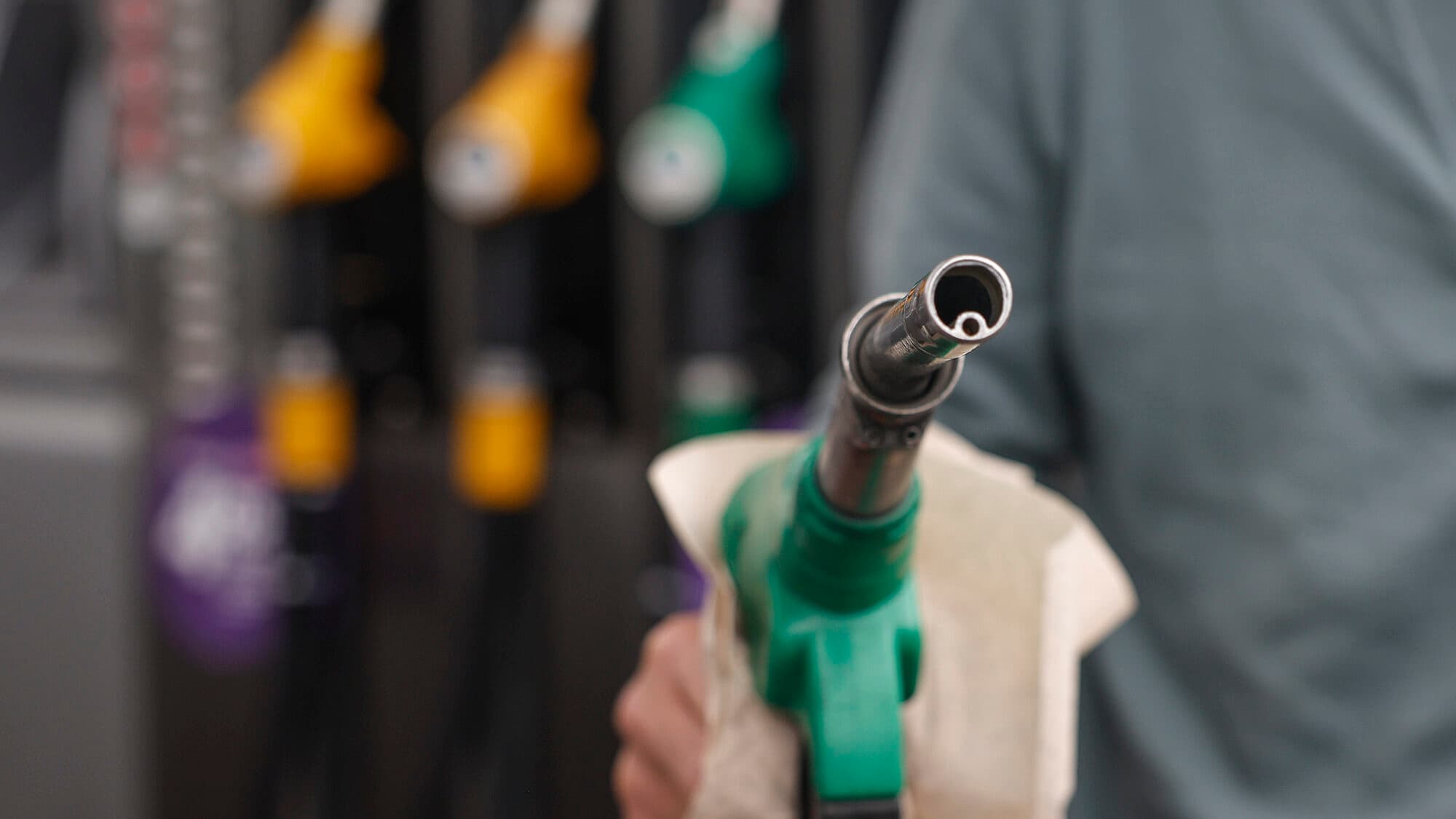 Diesel and LPG consumption brakes hard in April due to price hikes