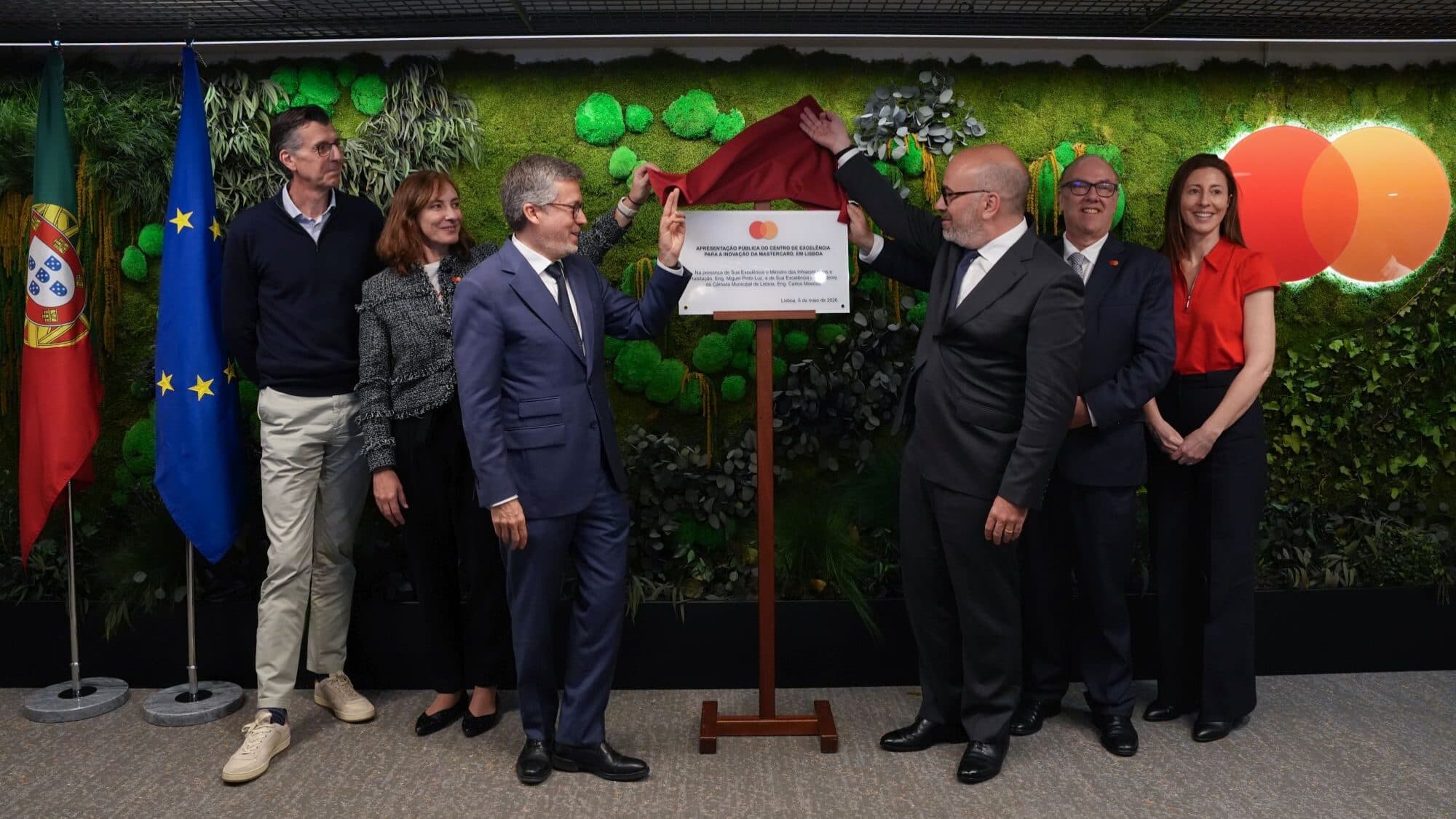 Mastercard installs new centre in Lisbon to develop payments with AI agents