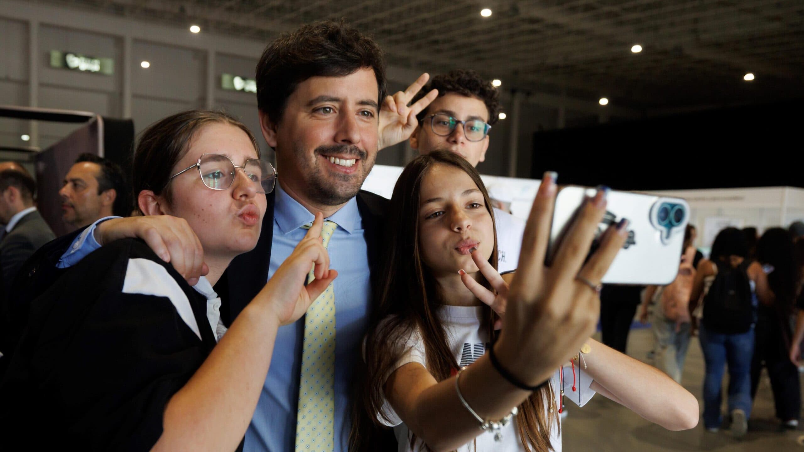 Braga builds a bridge between 80 companies and local students