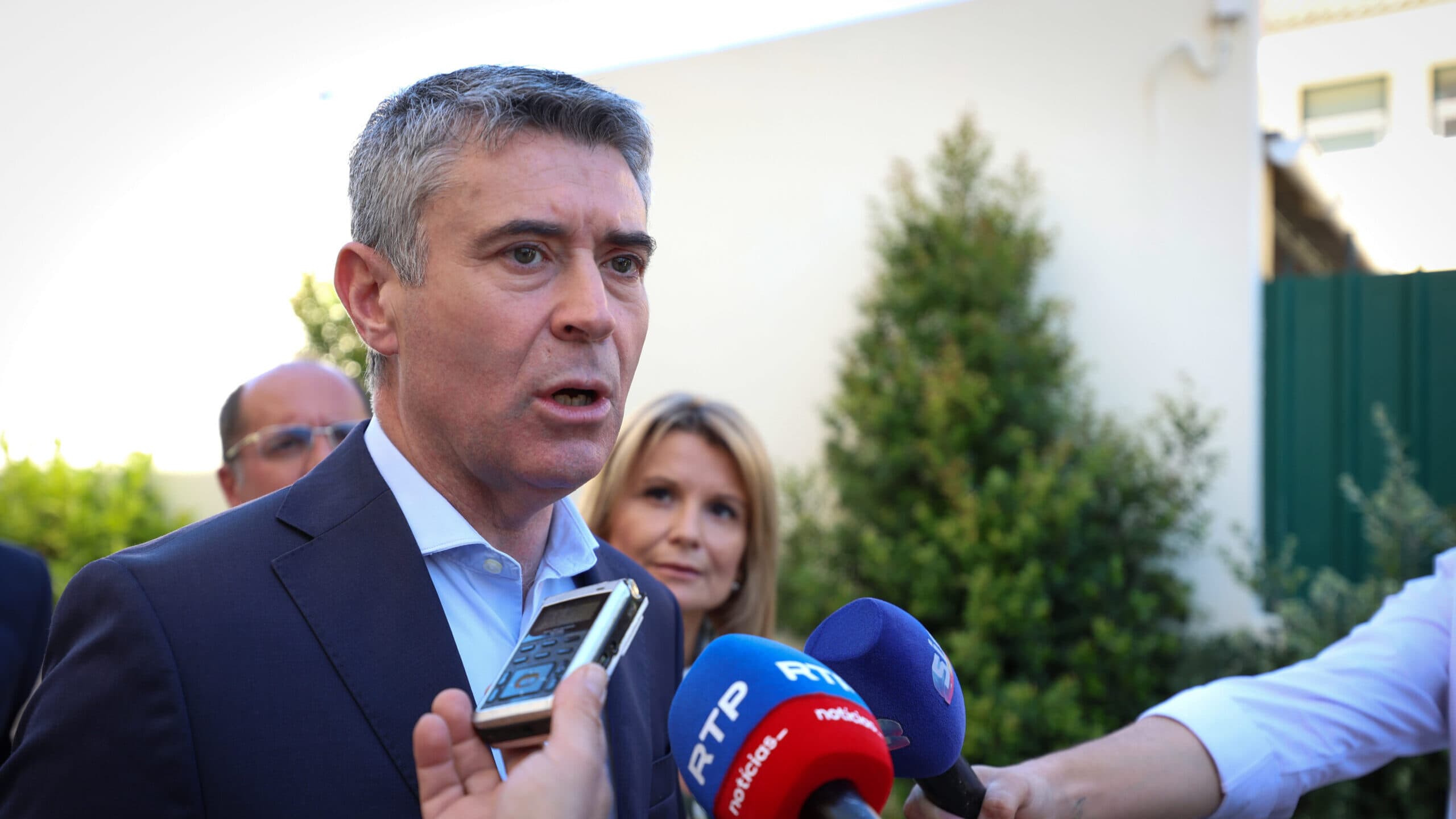 Carneiro says he was not invited to meet with the Government regarding labour law