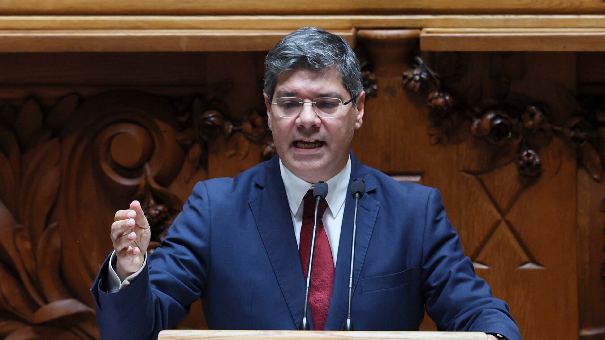 PS says AD made a mistake by blocking Luís Neves' hearing in Parliament