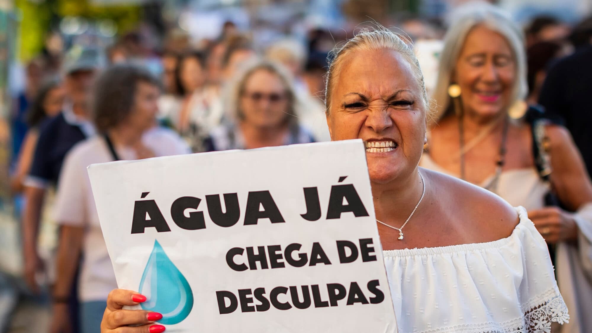 Inspection in Almada finds “several points with significant water losses”