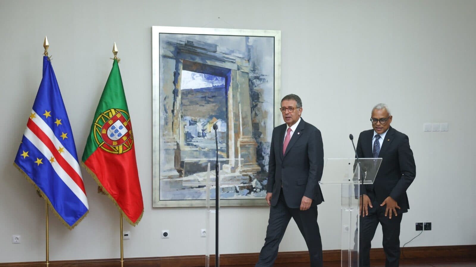 Seguro wants more business alliances between Portugal and Cape Verde and points out four challenges