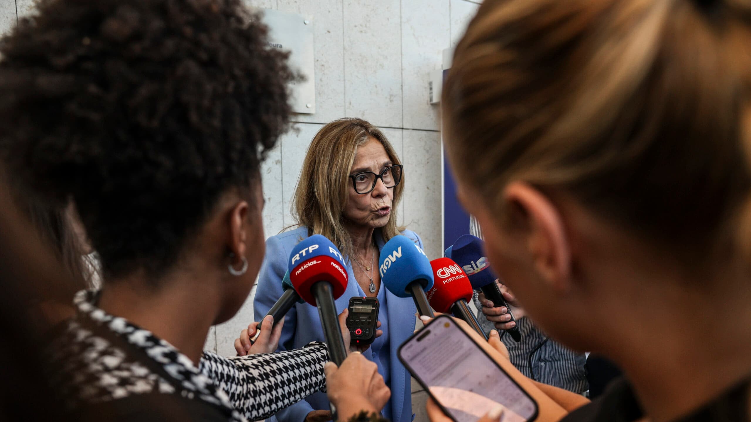 Health Minister promises emergency service reforms by November