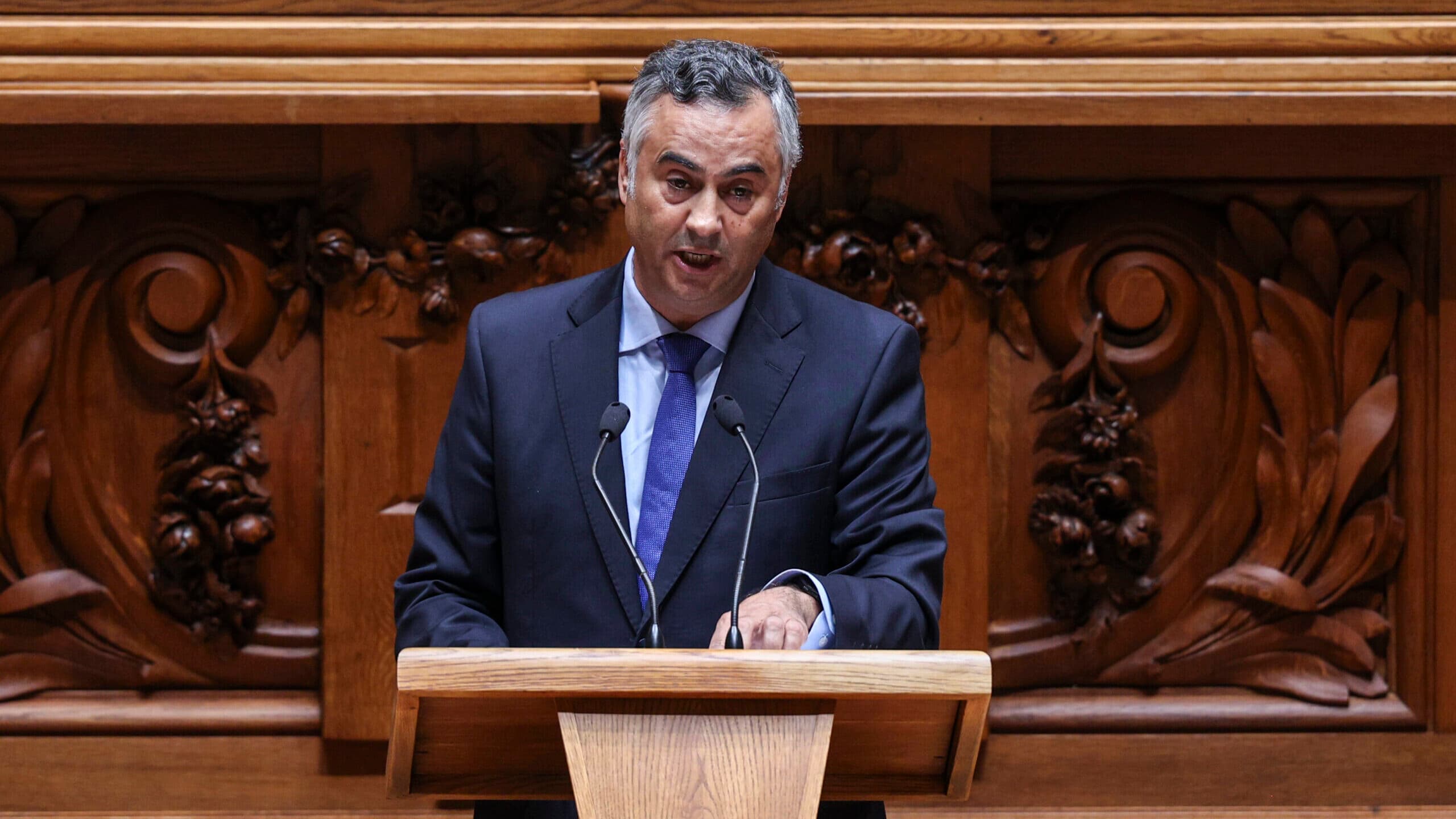 Around six thousand teachers have taken sick leave since the start of the school year