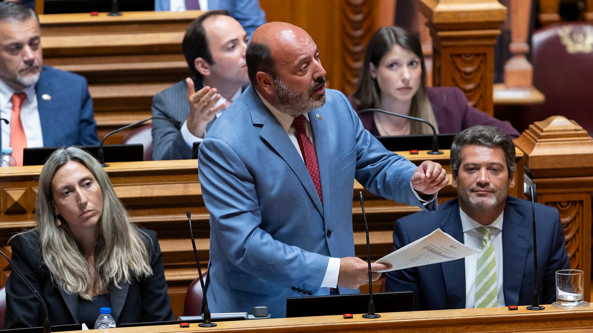 Chega moves forward with new proposal to force inquiry into Luís Neves